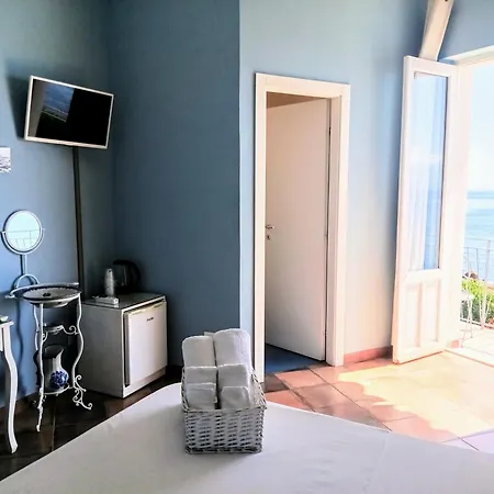 Guest house Nereidi 3 *