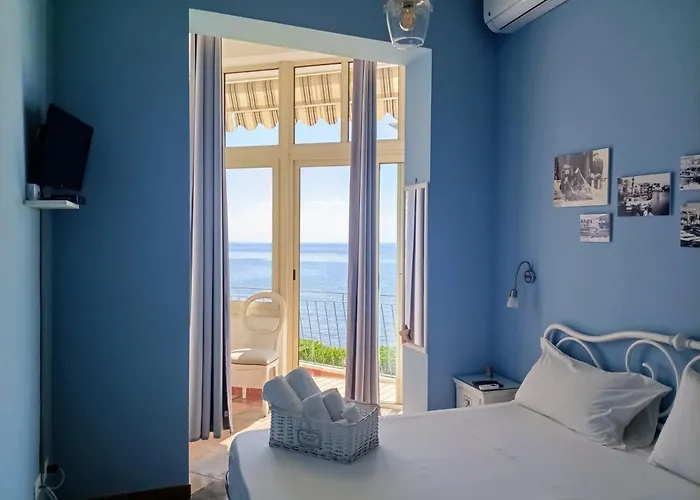 Pensionat Nereidi 3 *